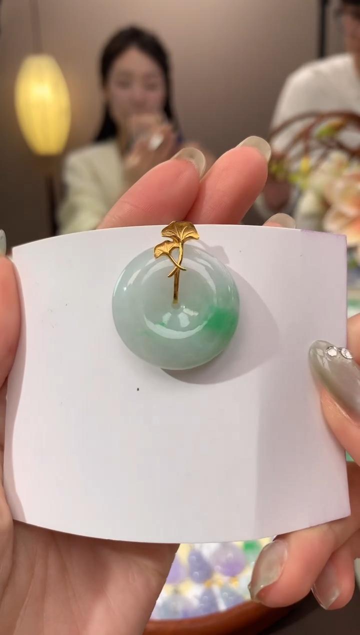 【闪购商品】翡翠颈饰18K金镶嵌天然缅甸a货翡翠