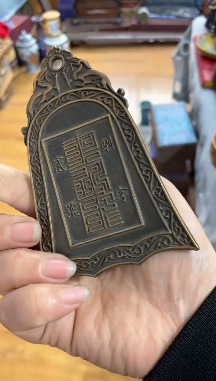 【闪购商品】摆件宫廷影视老旧工艺摆件