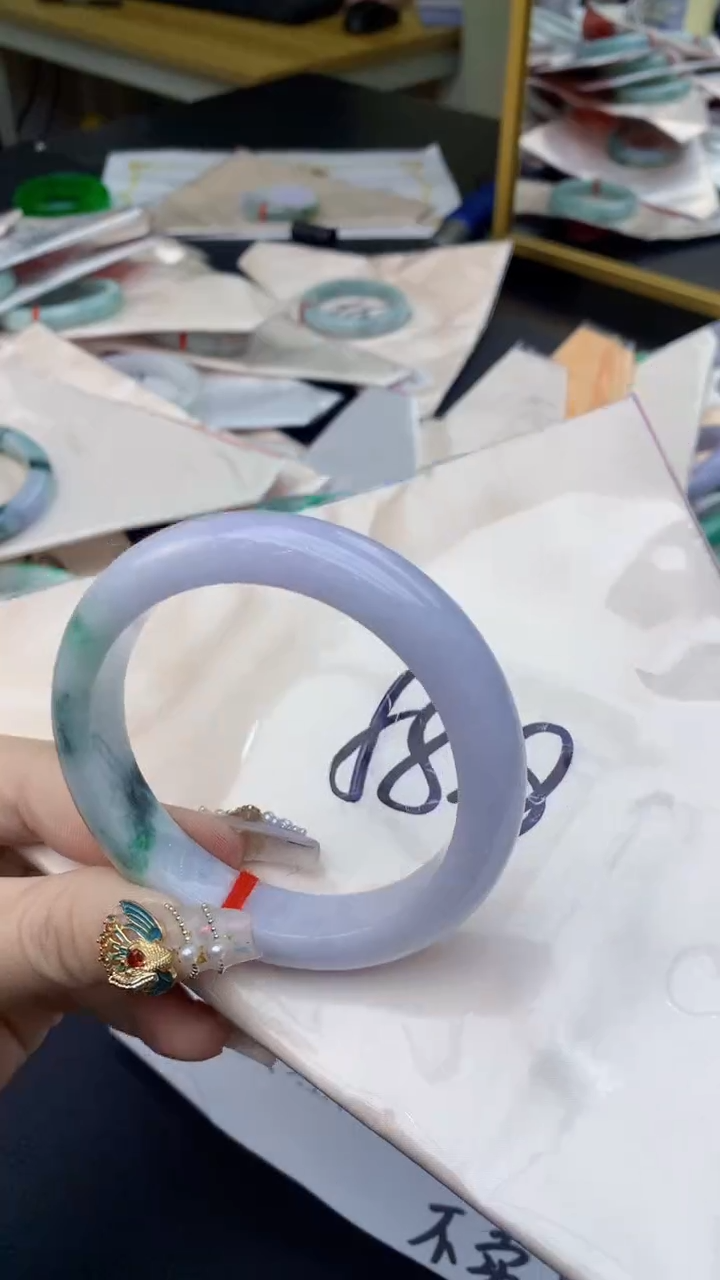 【闪购商品】翡翠手镯未镶嵌0531869347