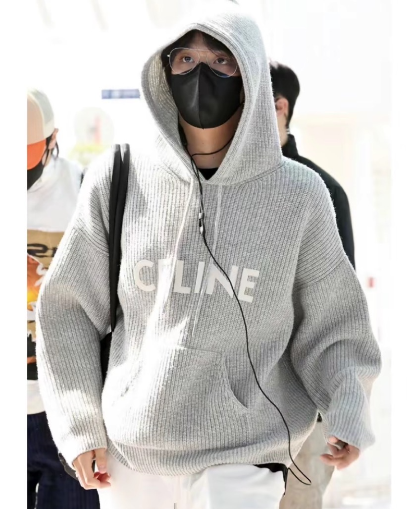 95新 Celine/思琳  HW0966  灰色logo字母抽绳针织衫 XL码 