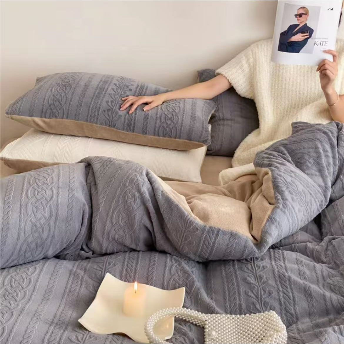 3D雕花牛奶绒四件套加厚轻奢简约提花纯色秋冬柔软暖和四件套双面