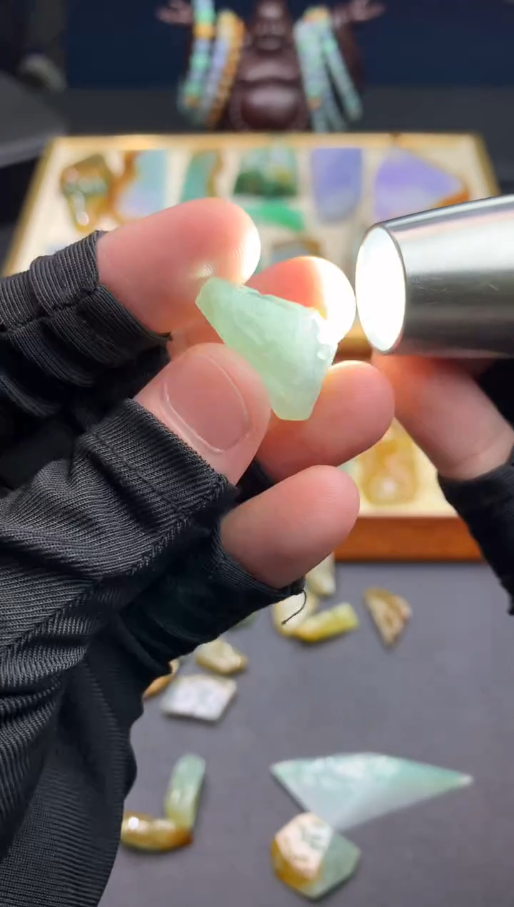 定制翡翠未镶嵌天然翡翠 裸石