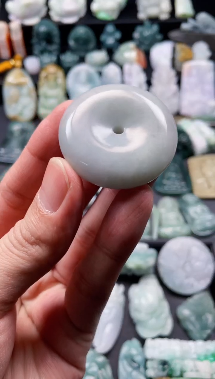 颈饰未镶嵌翡翠14  天然翡翠a货  平安扣