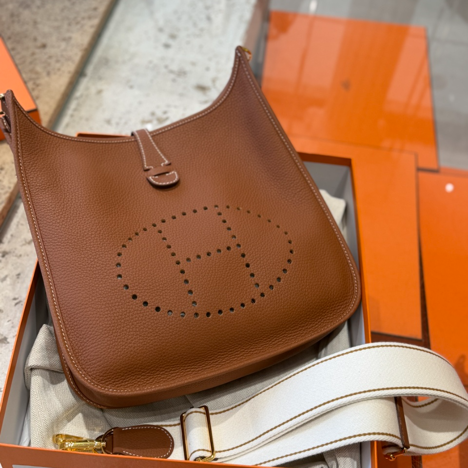 95新 Hermes/爱马仕 evelyne29 金棕 金扣 tc Z/112506