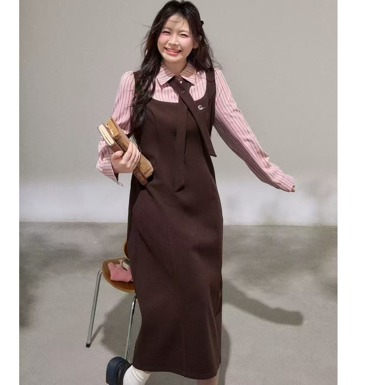 姜姜服饰《甜美连衣裙》