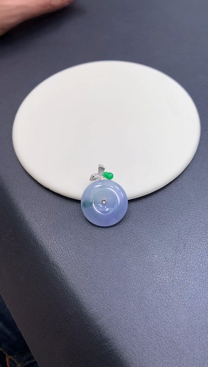 18K金镶嵌定制翡翠自营供应 48小时鉴赏期 