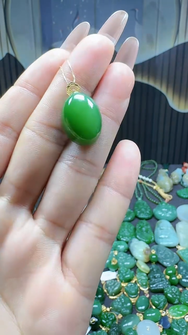 【闪购商品】和田玉吊坠(不含链)18K金镶嵌1