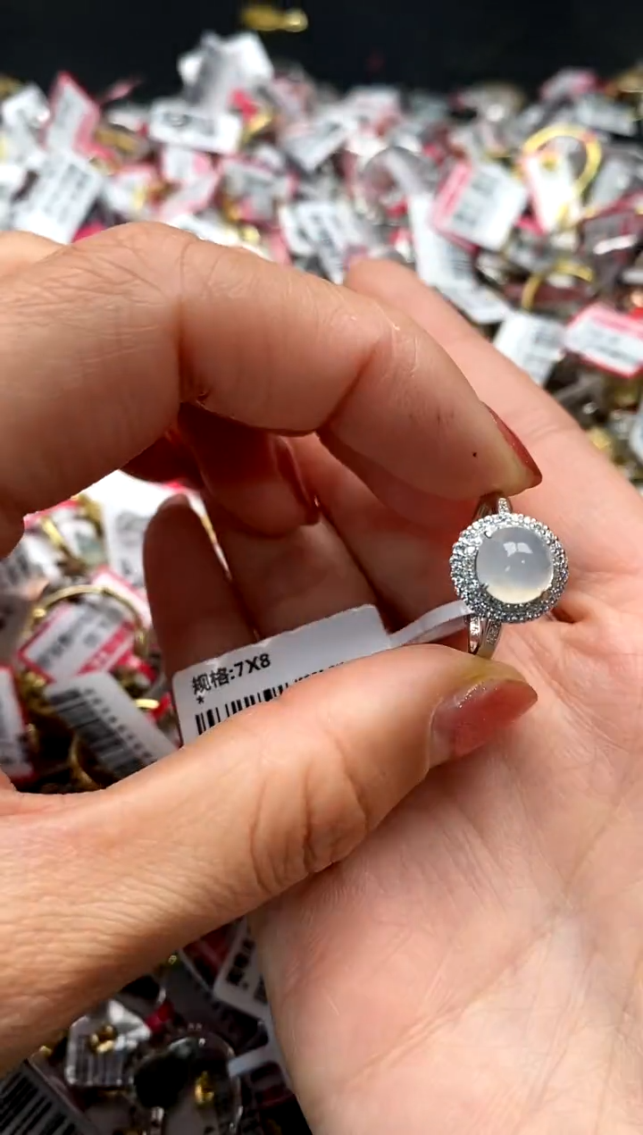 【闪购商品】翡翠戒指银S925镶嵌6666666    2