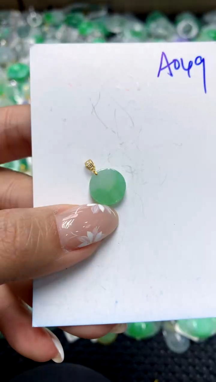 【闪购商品】翡翠颈饰18K金镶嵌111111111111111111