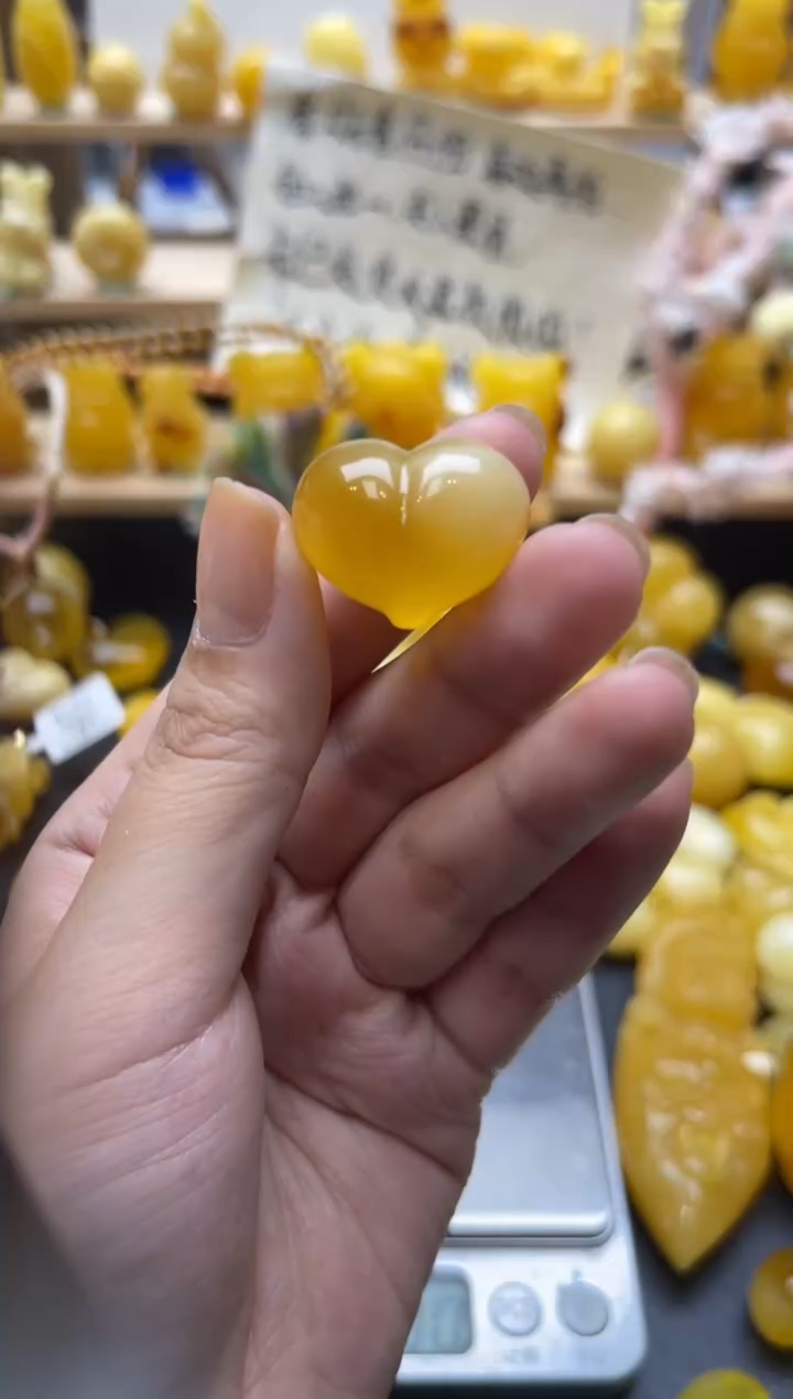 琥珀未镶嵌珠宝奇石145琥珀蜜蜡微瑕