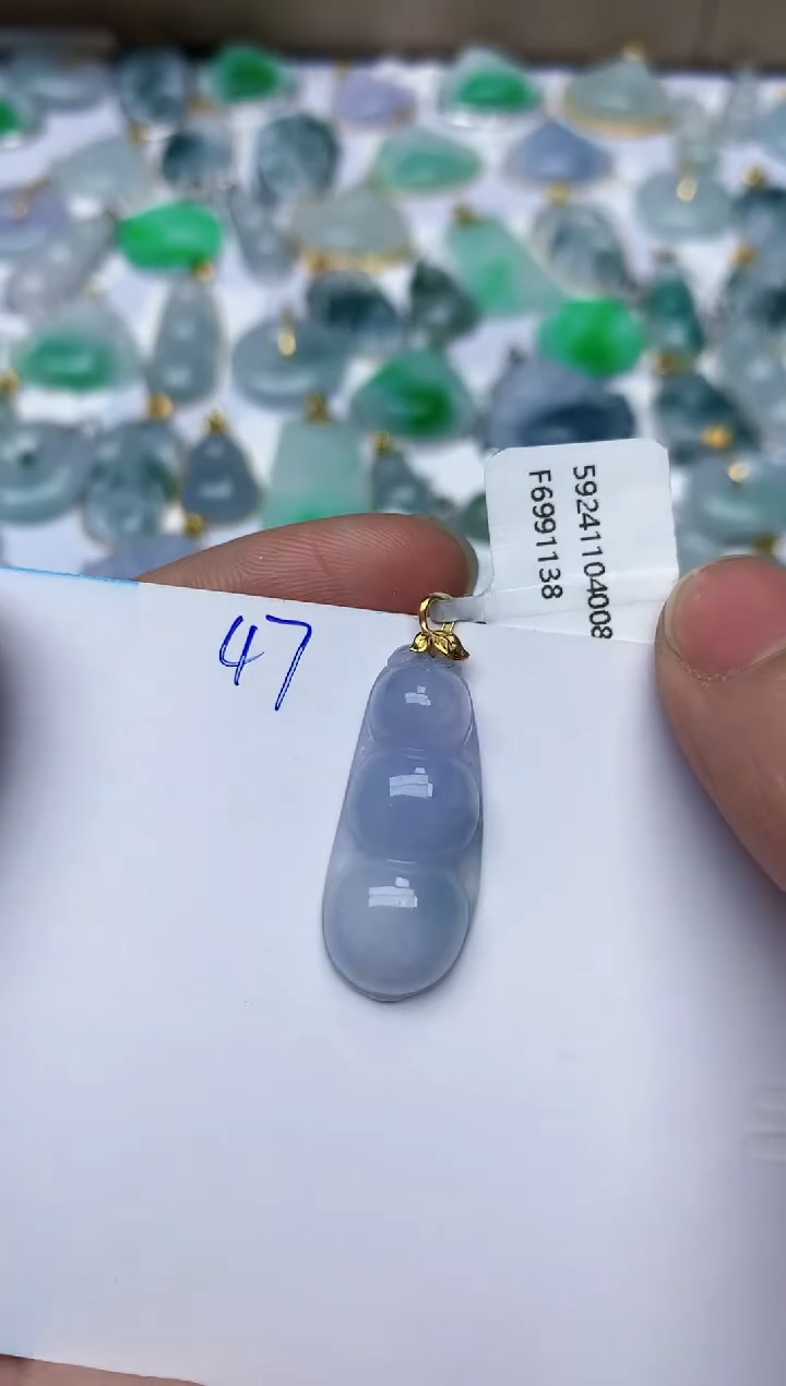 【闪购商品】翡翠颈饰18K金镶嵌天然翡翠A货  