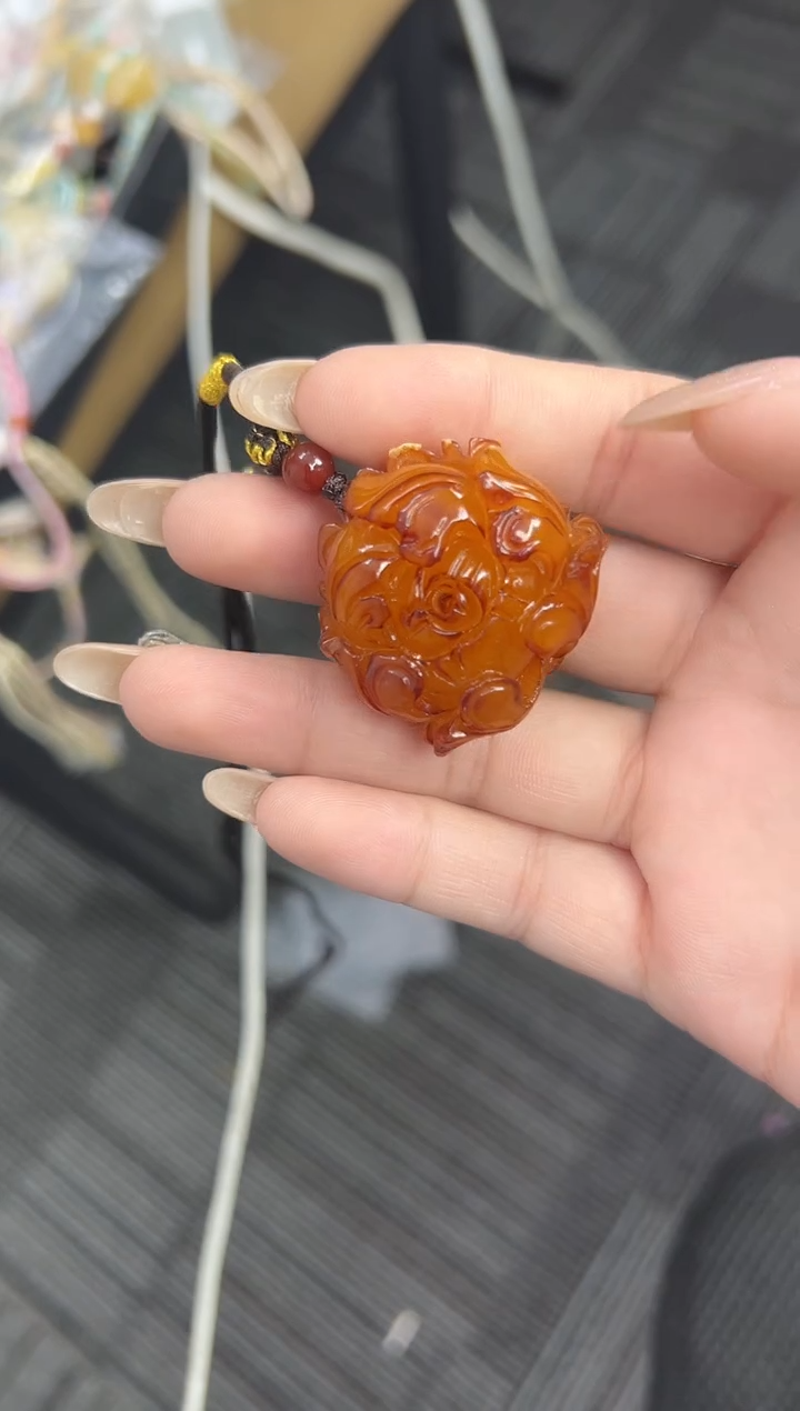 裸石琥珀未镶嵌琥珀蜜蜡吊坠