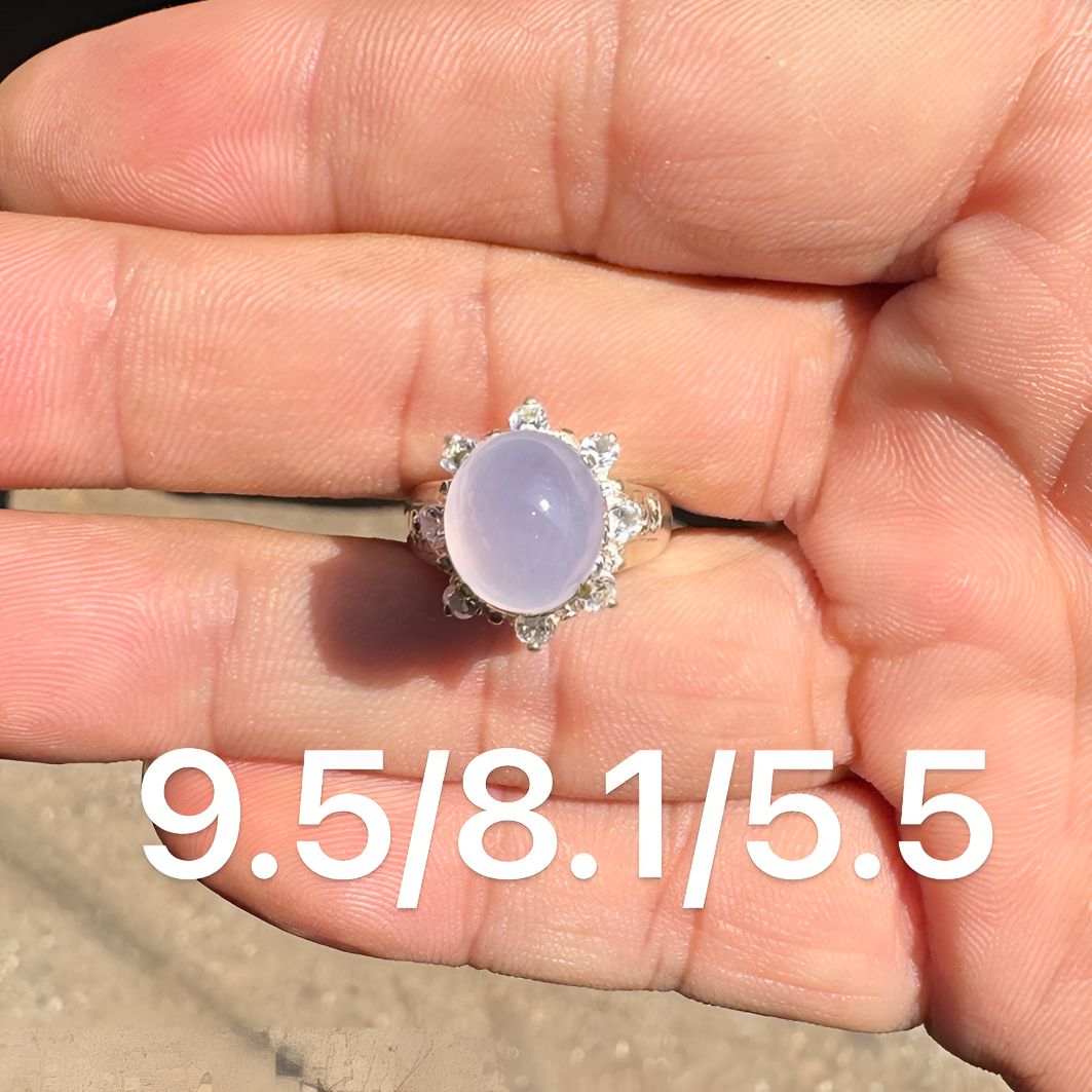 1101(小哪吒在源头)冰种翡翠冰粉春戒面干净饱满肉细荧光足M180