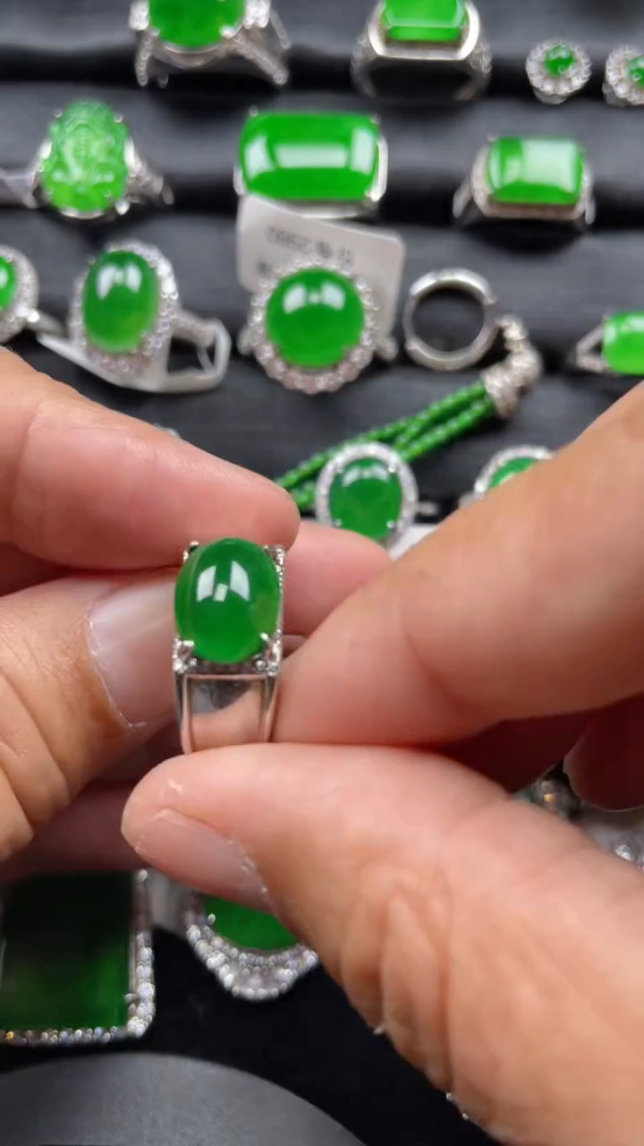 【闪购商品】翡翠戒指银S925镶嵌翡翠