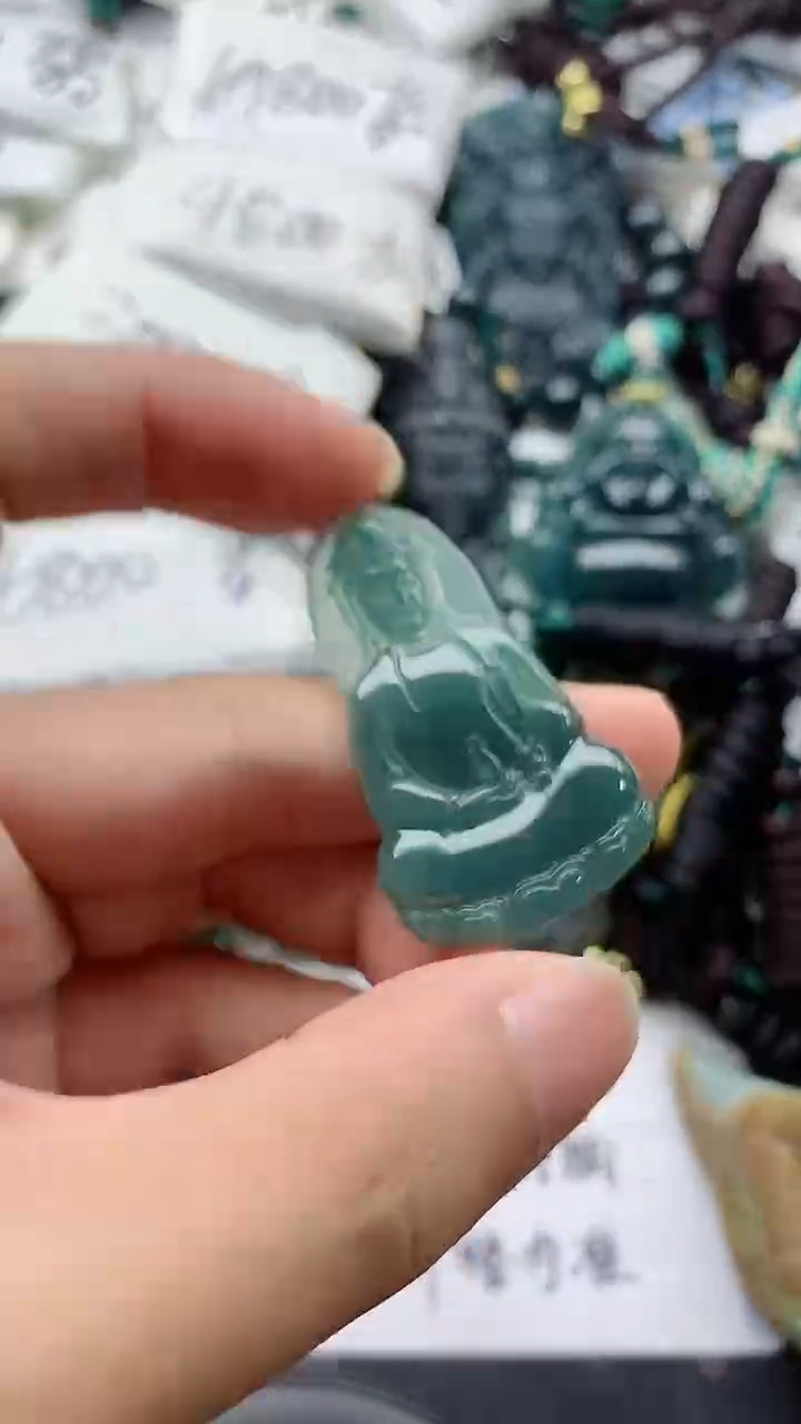 翡翠未镶嵌颈饰888