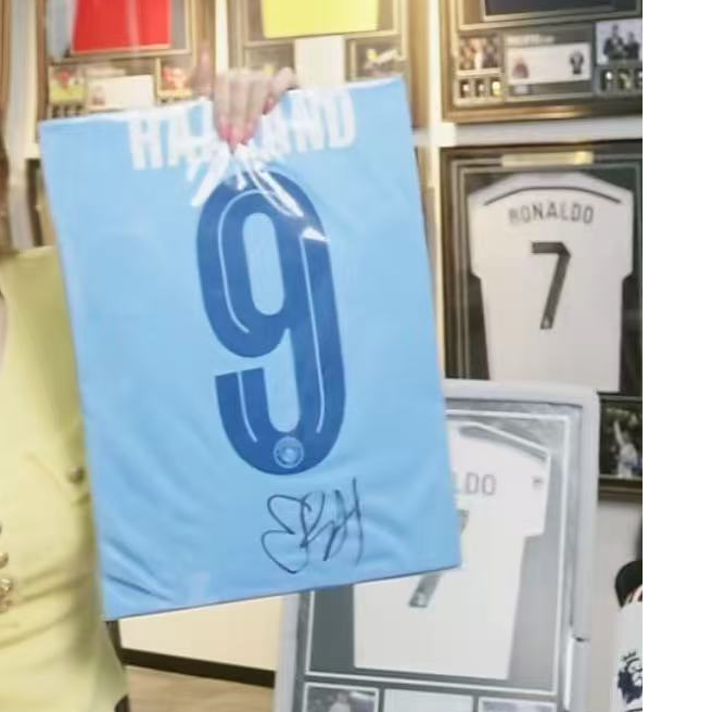 哈兰德亲签曼城23-24赛季主场球迷版（含icons认证）