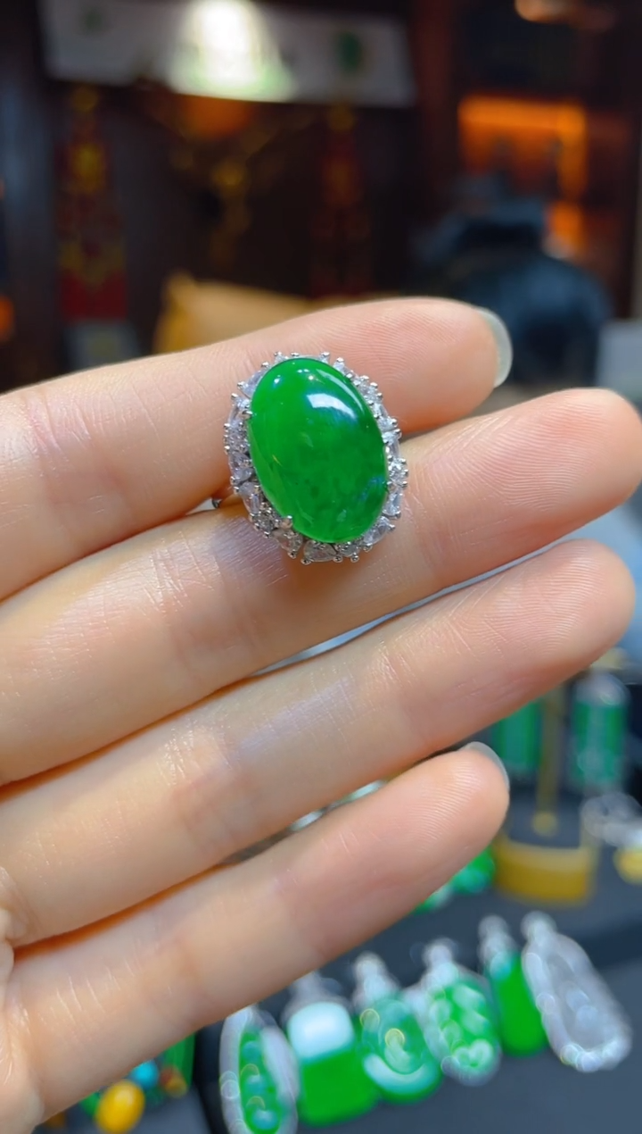 【闪购商品】翡翠戒指银S925镶嵌117487天然A货翡翠戒指