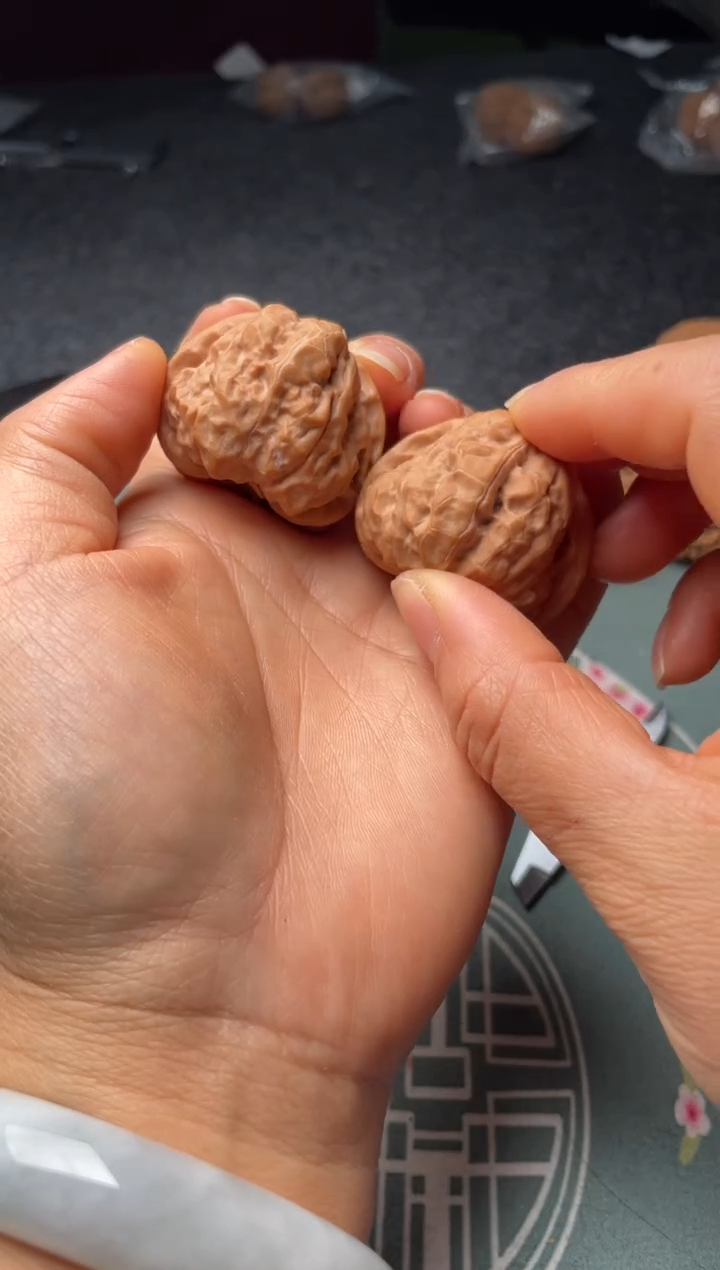 把件文玩核桃w293 蛤蟆头 39尺