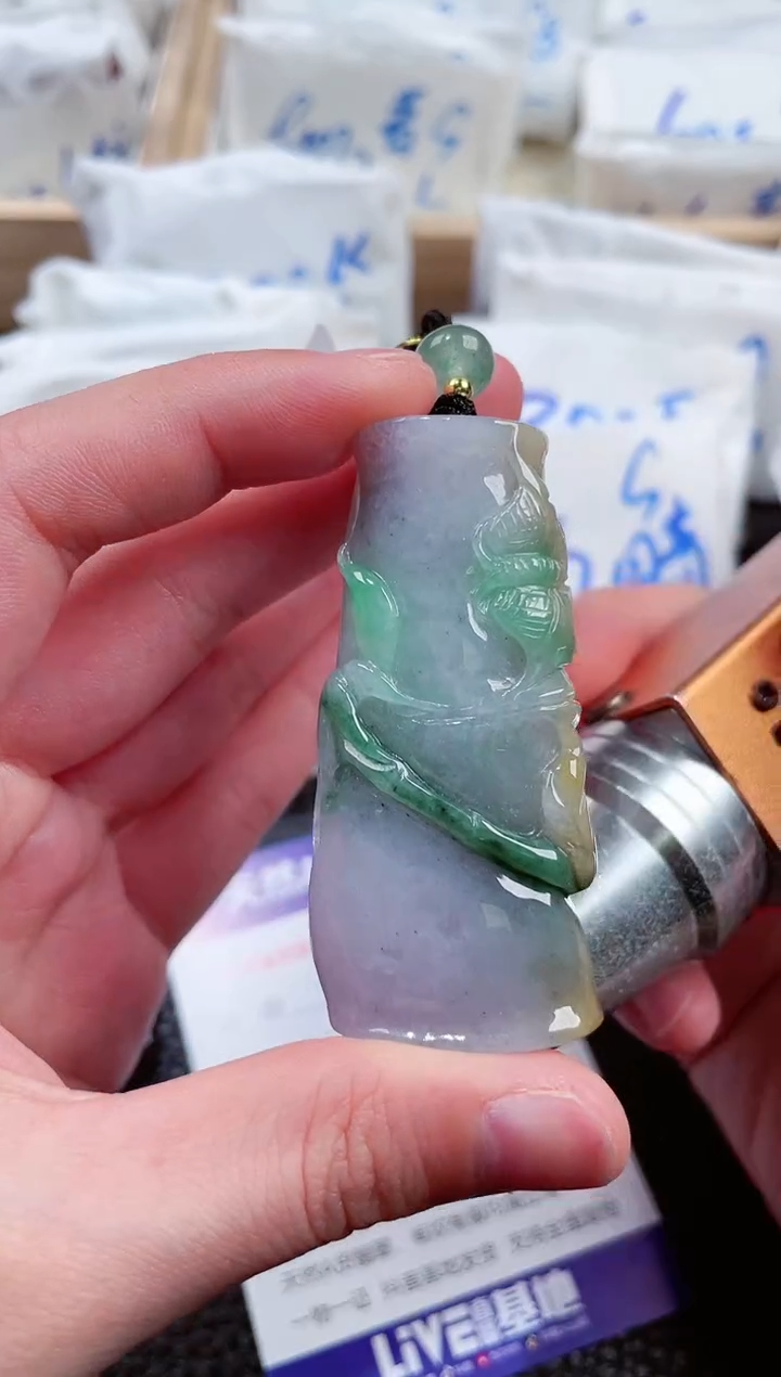 【闪购商品】翡翠颈饰未镶嵌00010758