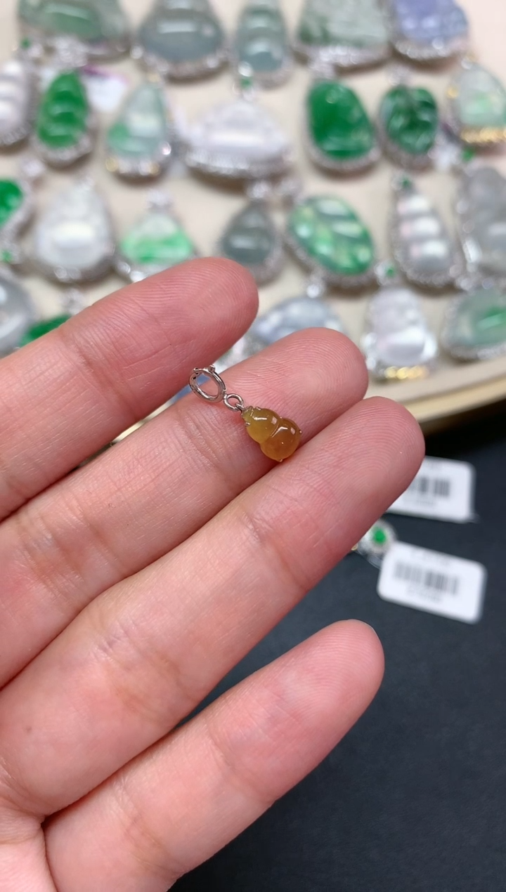 【闪购商品】翡翠吊坠(不含链)18K金镶嵌W186|680