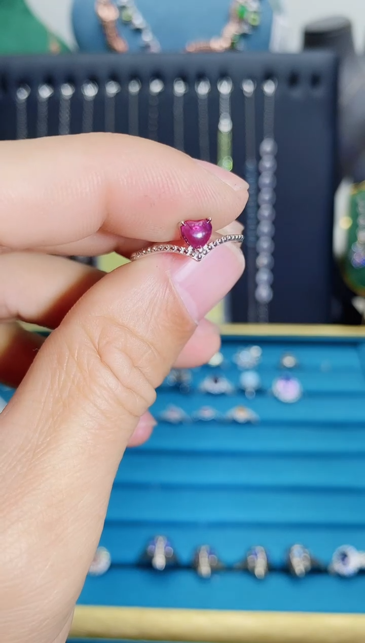 【闪购商品】石榴石（紫牙乌）戒指银S925镶嵌1121