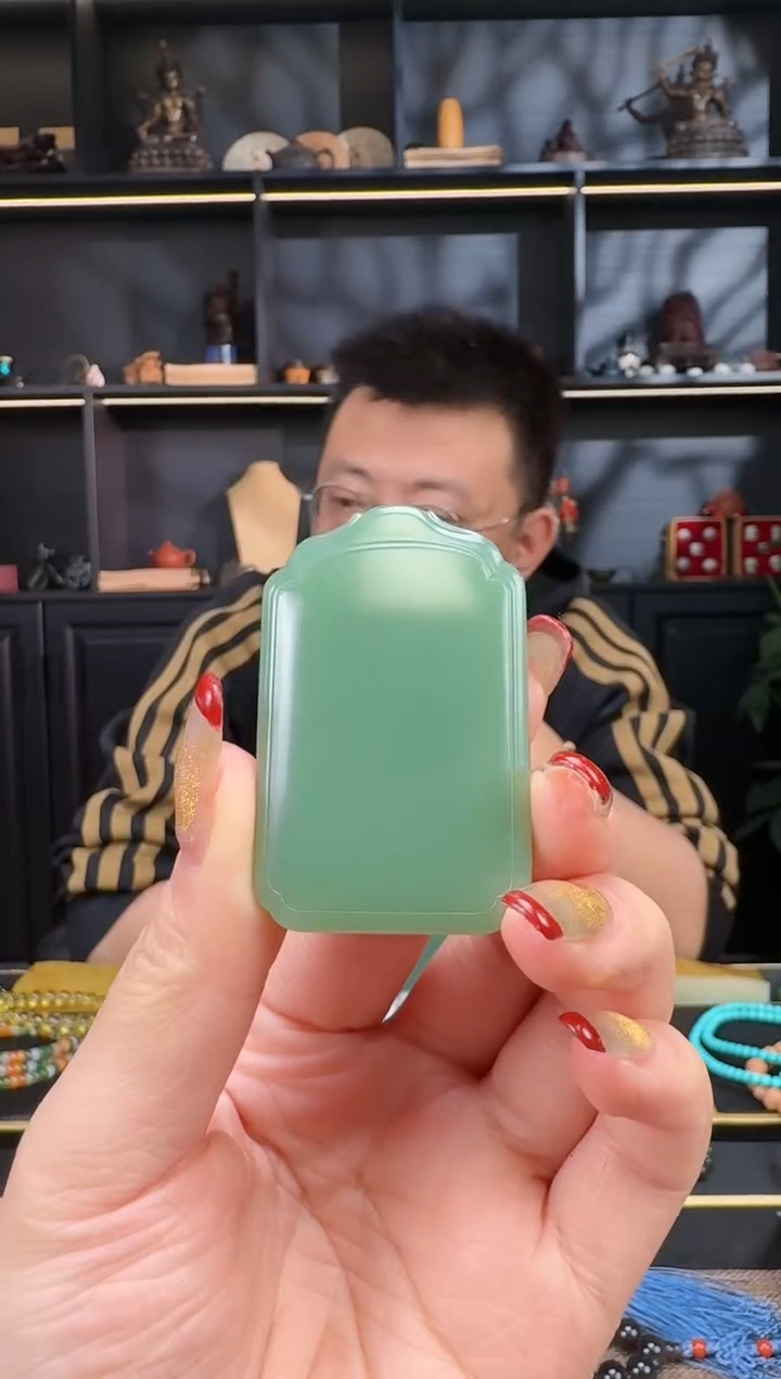 【闪购商品】和田玉1未镶嵌粉青无事牌挂件42g