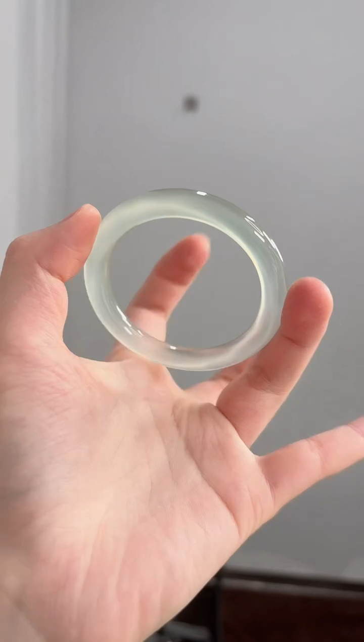 【闪购商品】玛瑙/玉髓手镯未镶嵌52圈