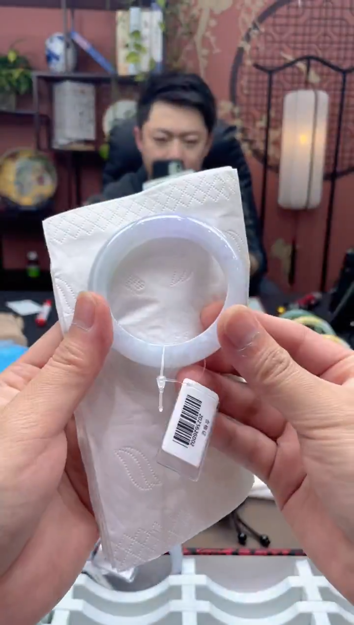 未镶嵌手镯翡翠2557********