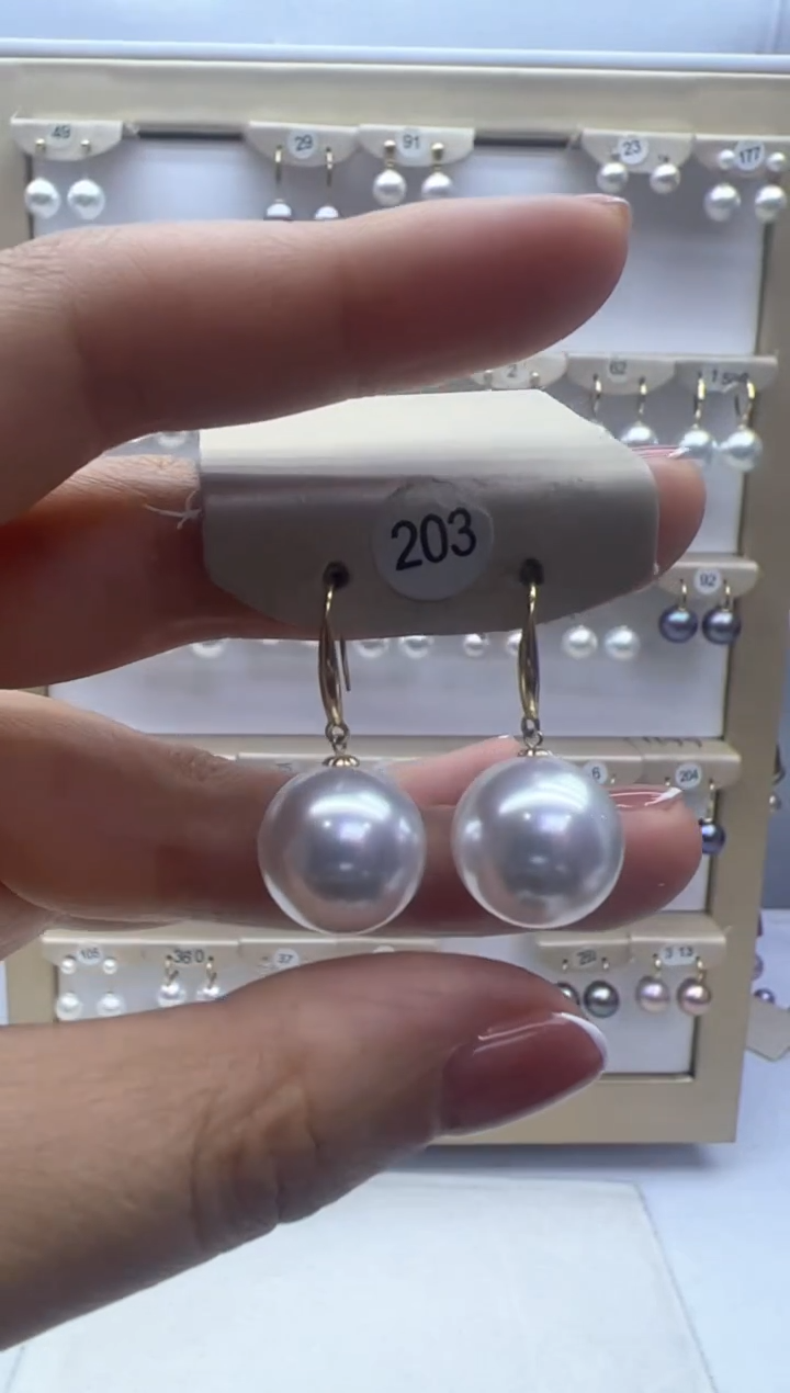 【闪购商品】淡水珍珠耳饰18K金镶嵌203