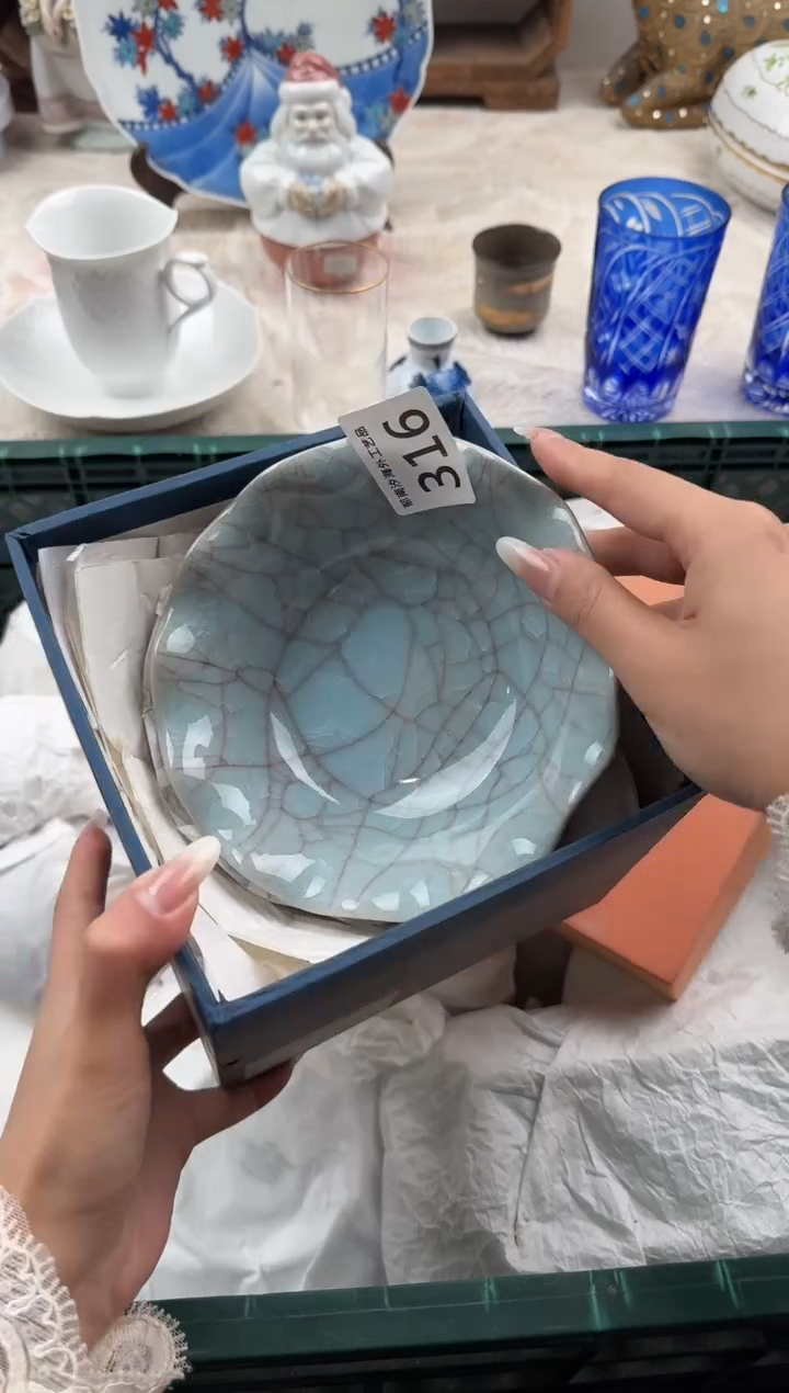 l****0B          316