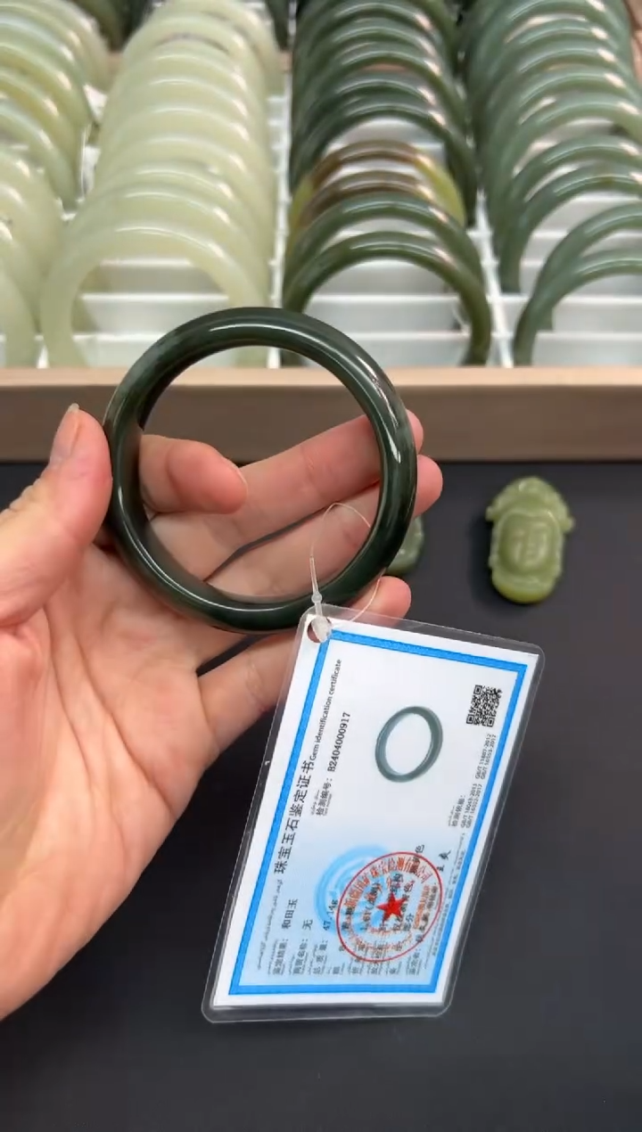 【闪购商品】和田玉手镯未镶嵌8