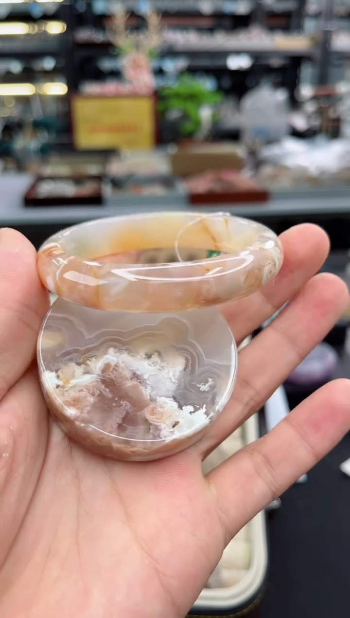 【闪购商品】石英质玉手镯未镶嵌57圈口（赠品镯心）3572304