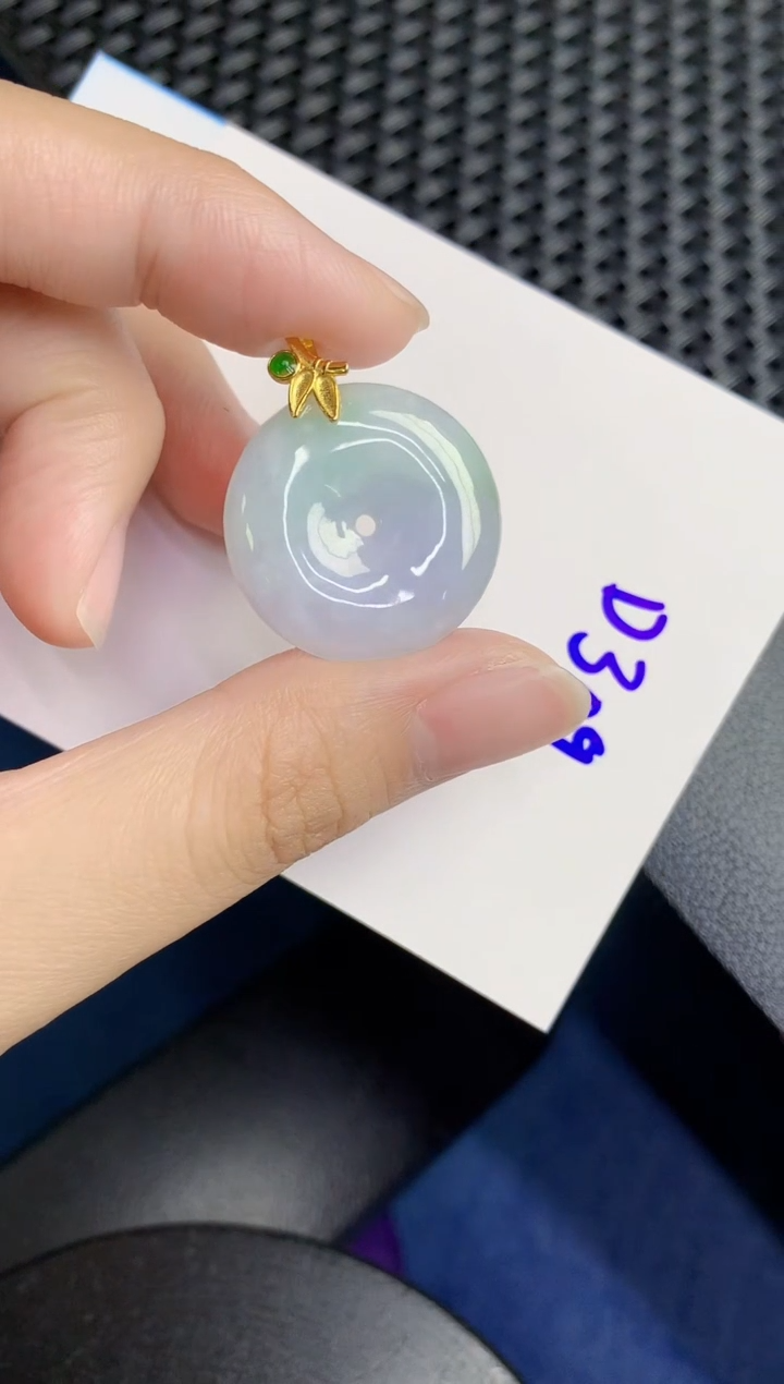 翡翠未镶嵌颈饰天然翡翠緬甸A貨