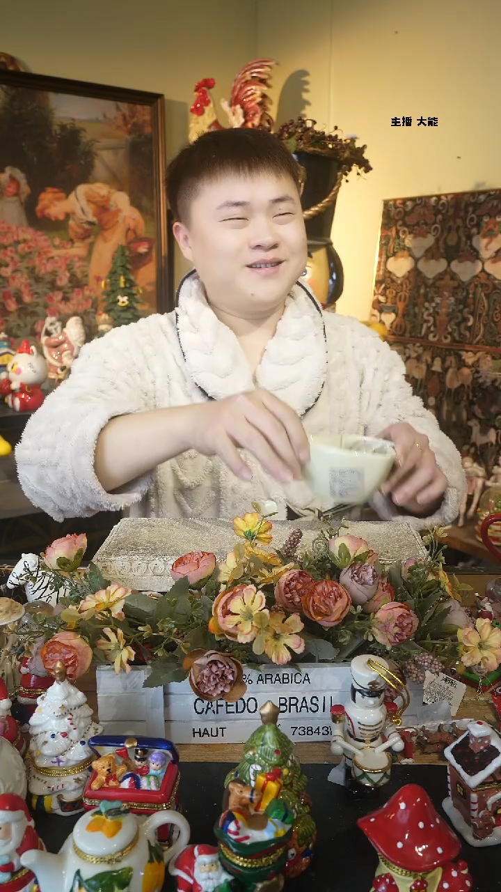 【闪购商品】474默认微瑕高端树脂陶瓷摆件Q