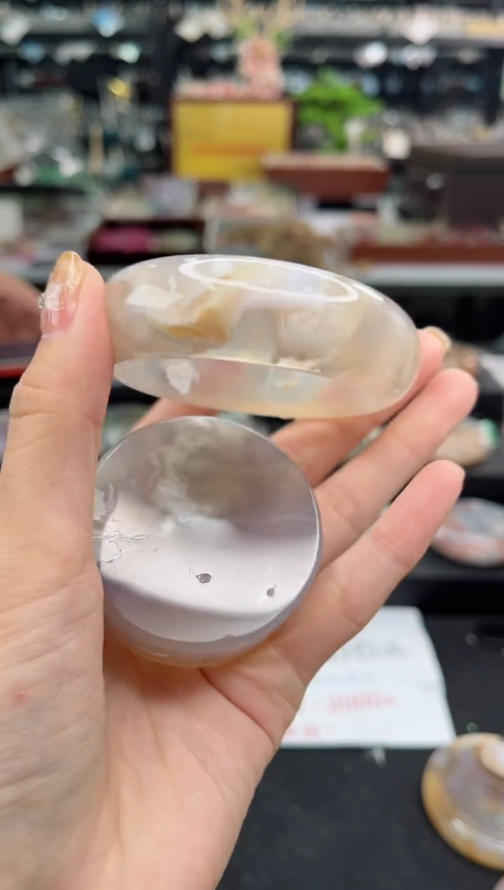 【闪购商品】石英质玉手镯未镶嵌54圈口（赠品镯心）3571045