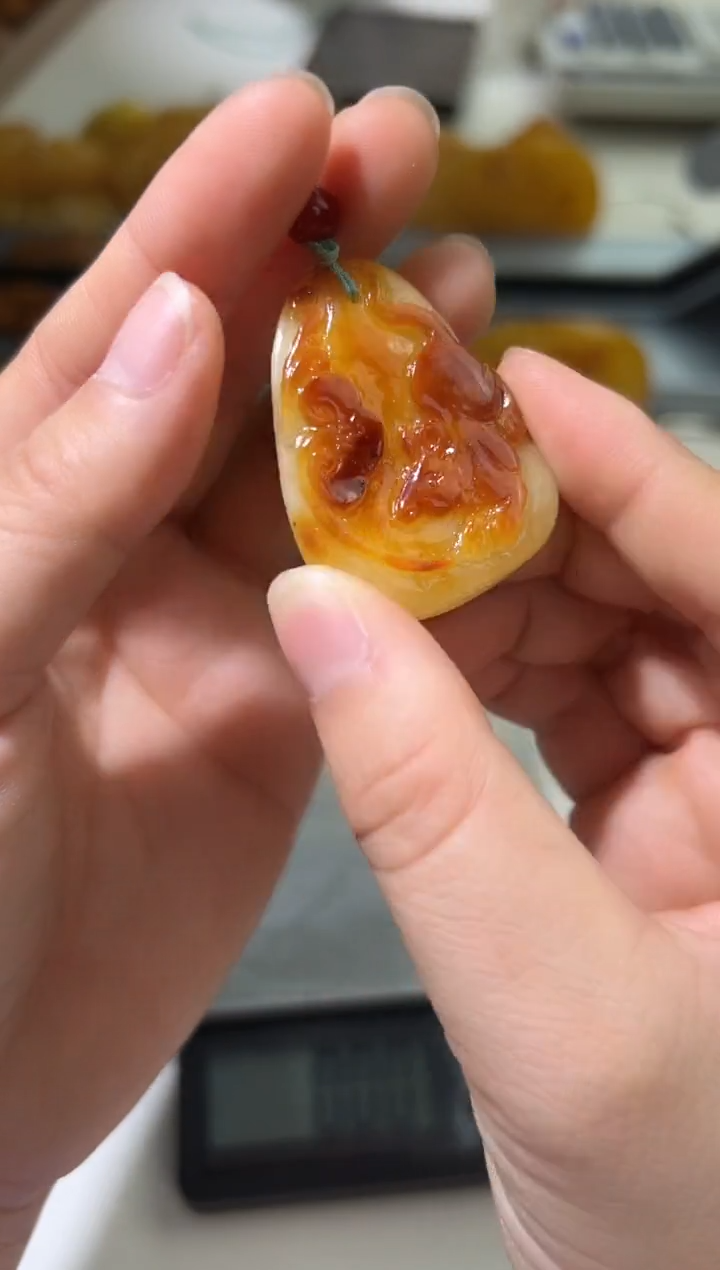 裸石琥珀未镶嵌琥珀蜜蜡吊坠