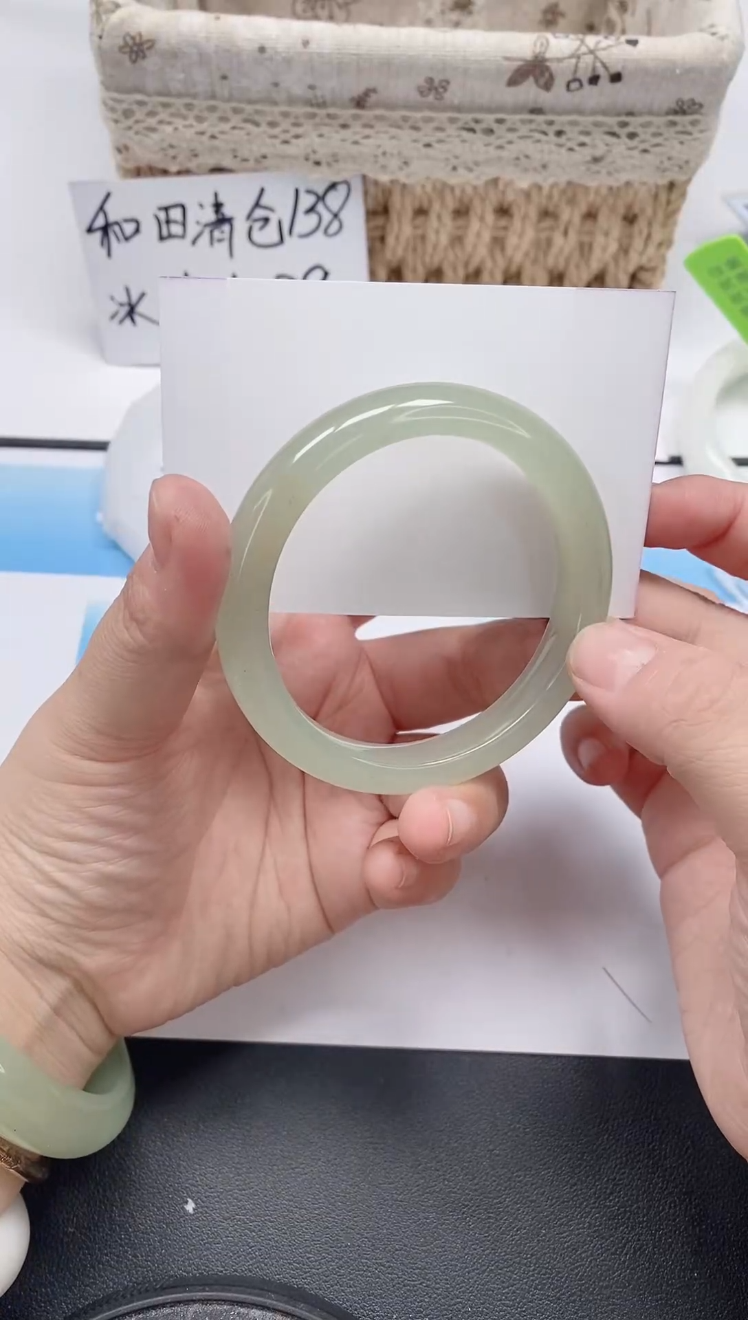 未镶嵌手镯石英质玉151/55-56