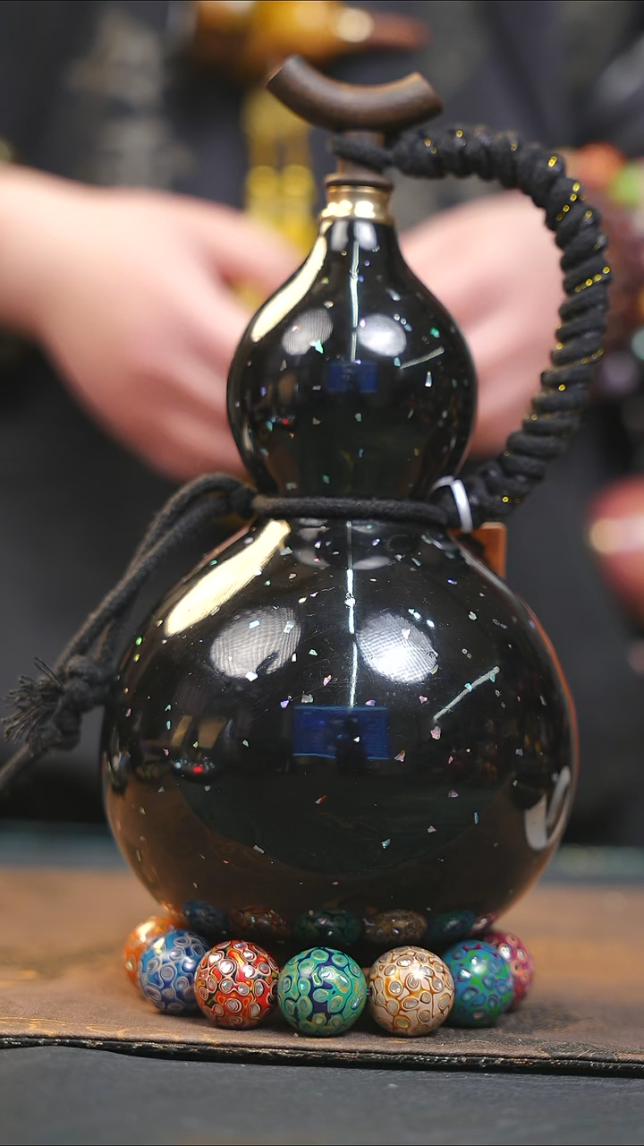 【闪购商品】YG097漆艺酒葫芦不包手串及旋转底座