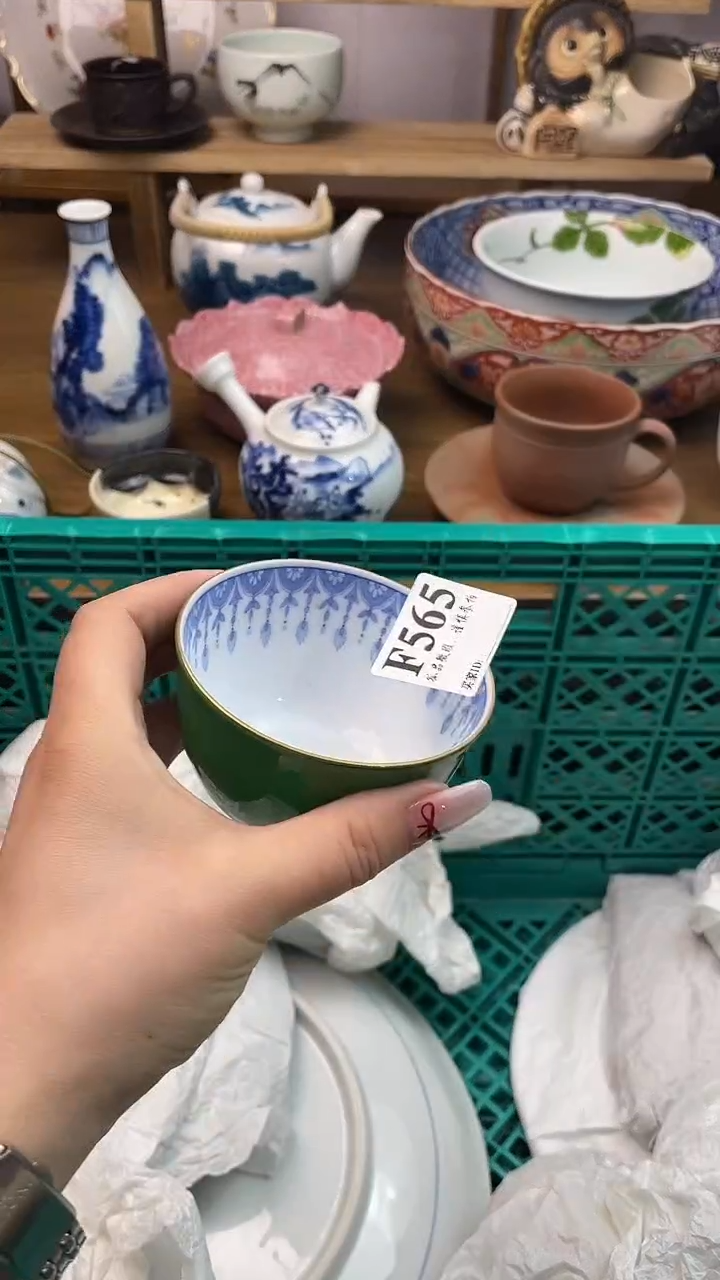 瓷片那**风                    