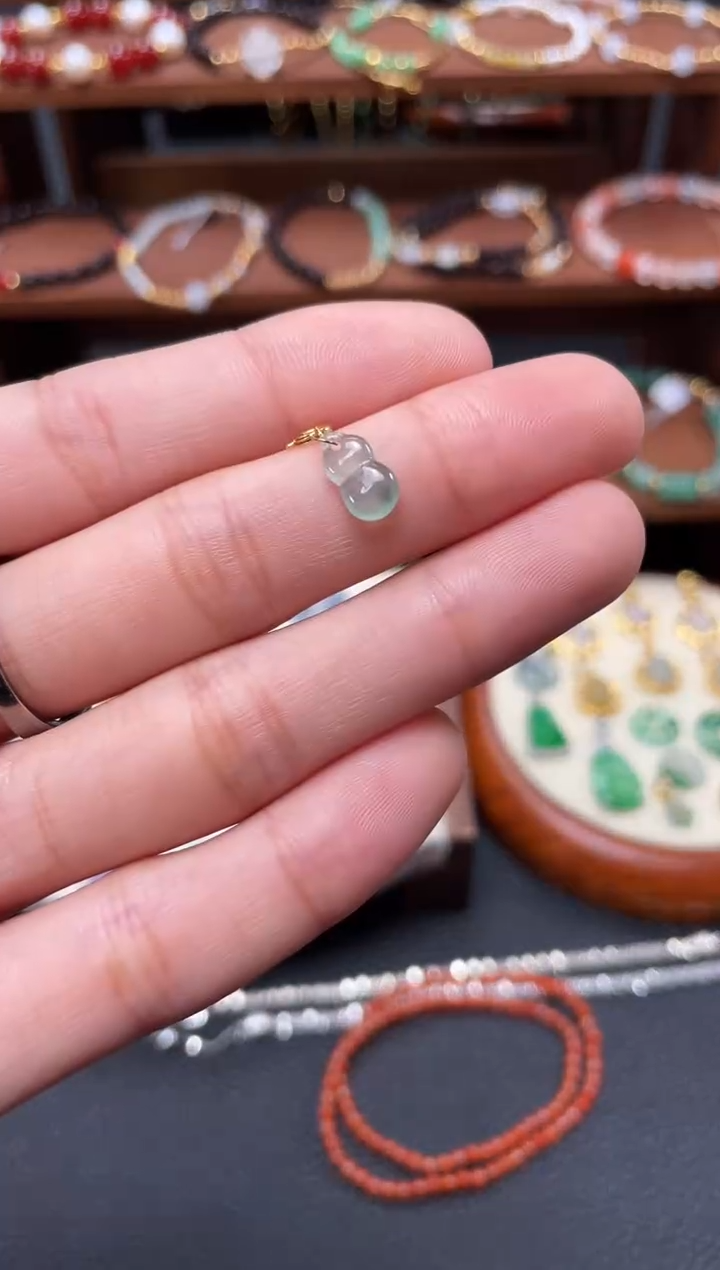 【闪购商品】翡翠吊坠(不含链)18K金镶嵌一个  JK528