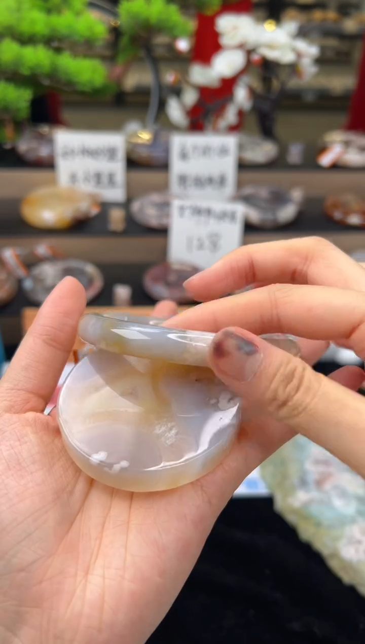 【闪购商品】石英质玉手镯未镶嵌60圈口（赠送镯心）11372