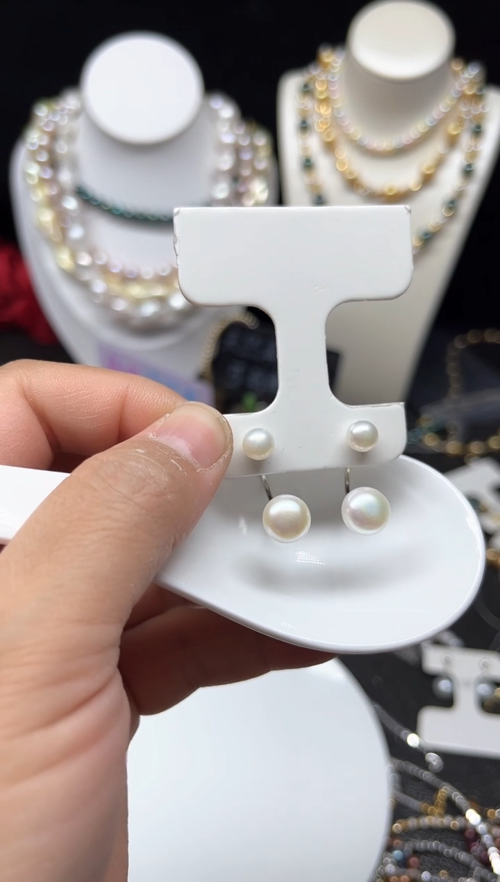 【闪购商品】淡水珍珠耳饰未镶嵌多人