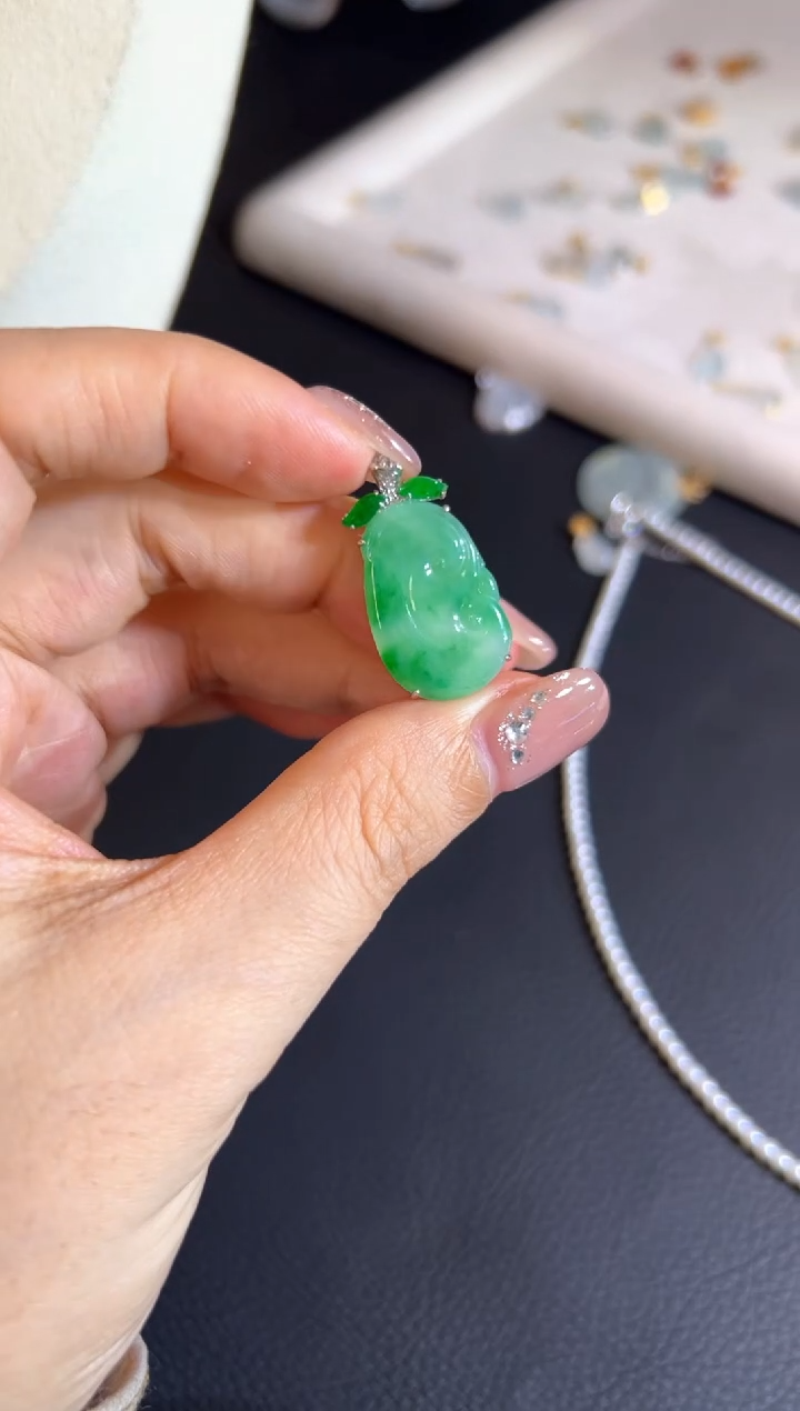 【闪购商品】翡翠颈饰18K金镶嵌翡翠源头直播间
