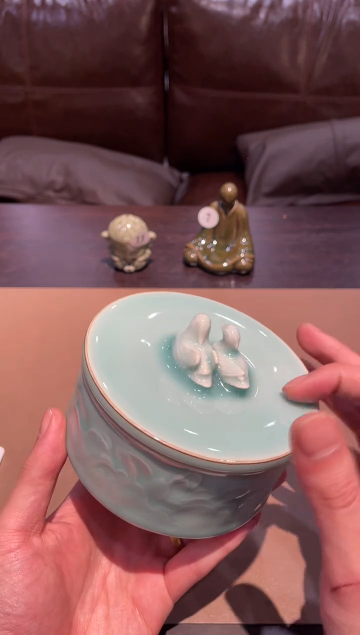 36窑承青瓷鸳鸯茶罐