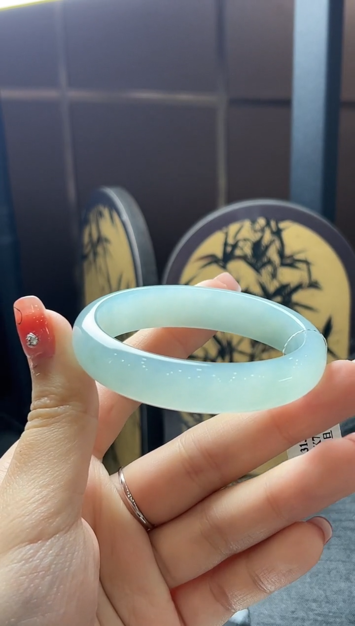 【闪购商品】翡翠手镯未镶嵌翡翠手镯（53）