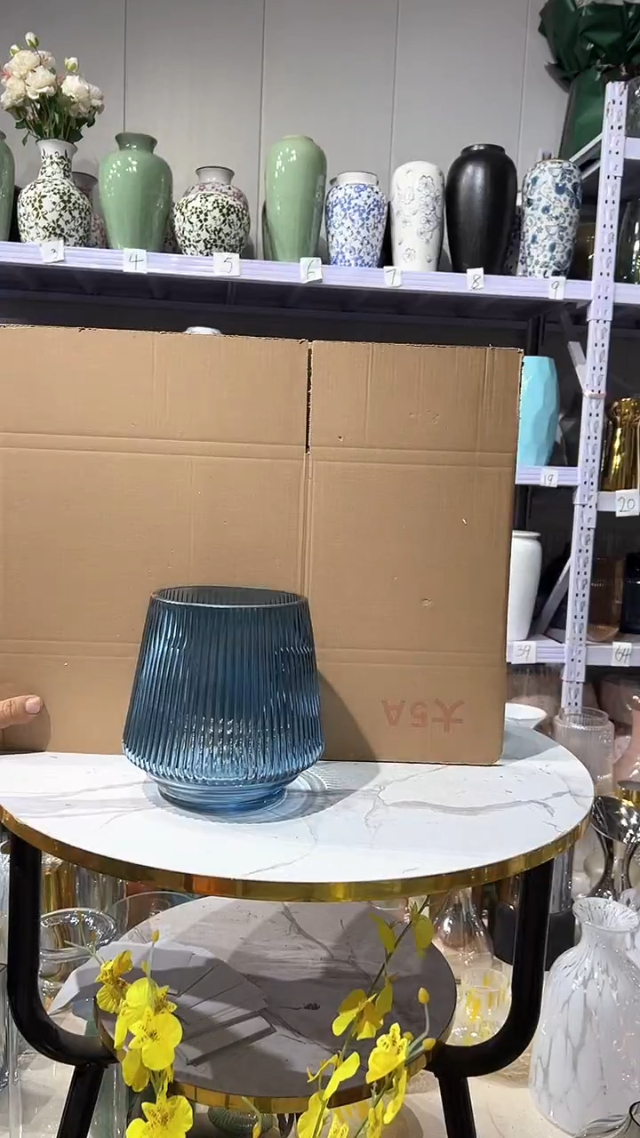 010家居鲜花花瓶