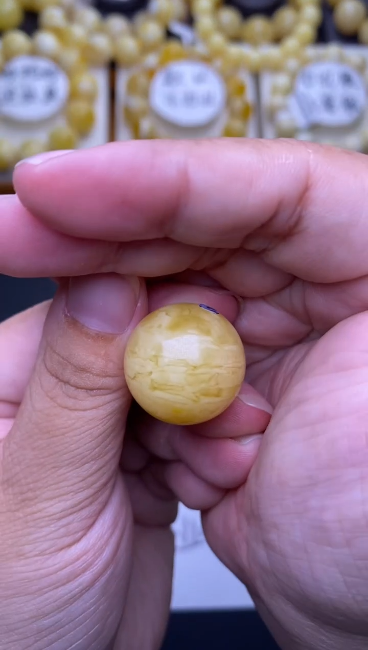 裸石琥珀未镶嵌大小姐珠宝严选174