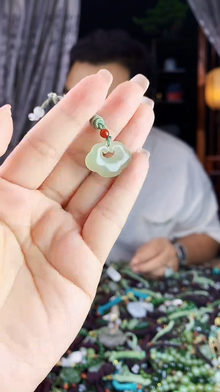 未镶嵌和田玉挂件多样性发货拍一发一