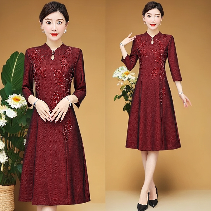 高端气质喜婆婆婚宴装礼服旗袍改良连衣裙春秋显瘦妈妈红色中长款