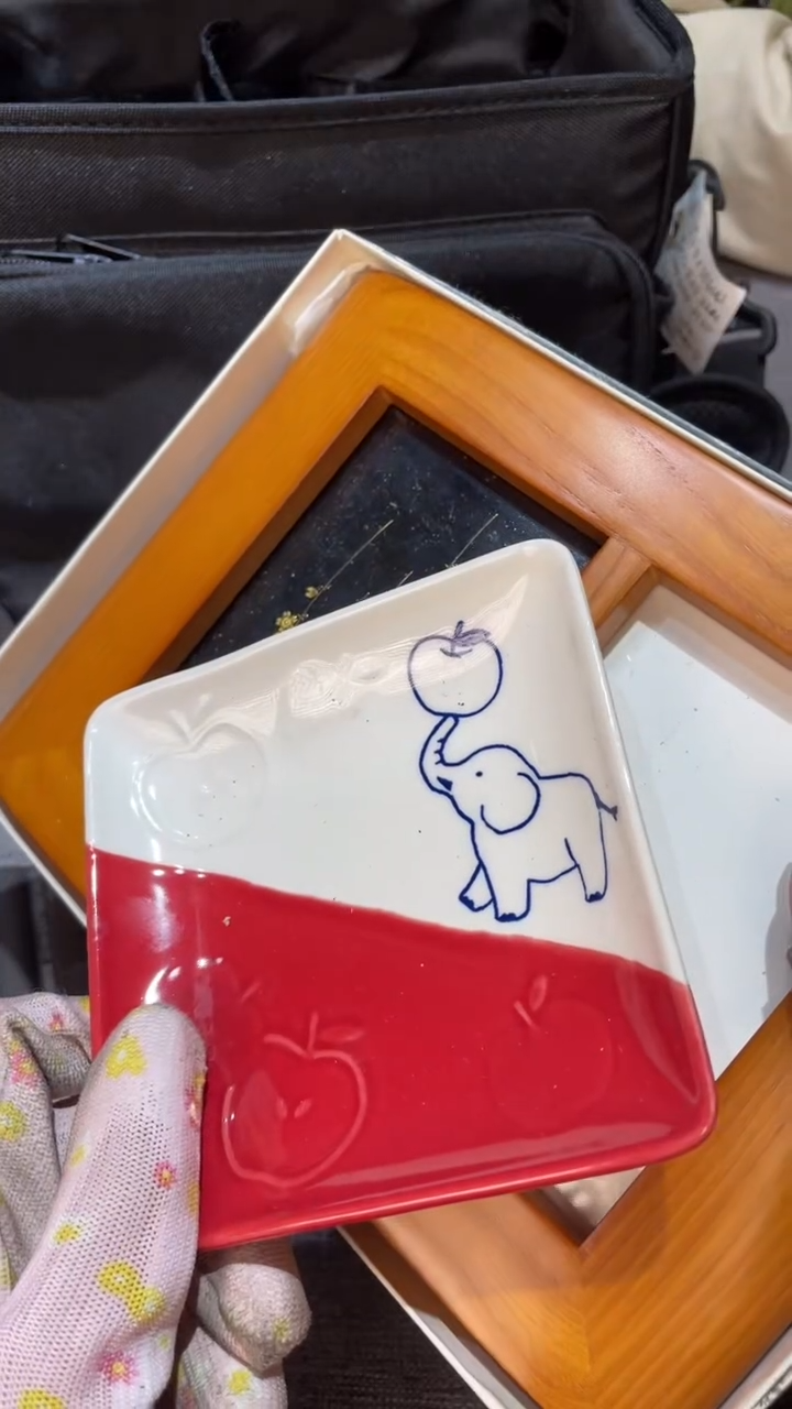 陶瓷知****贵熙文堂瓷器  知性贫农 